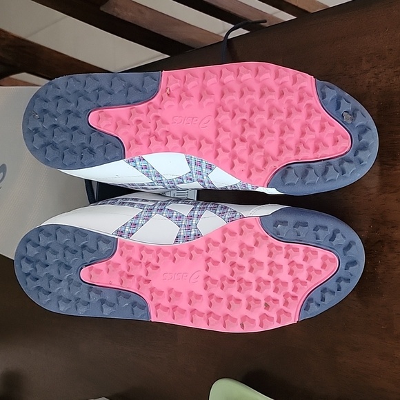 Asics - Picture 3 of 4